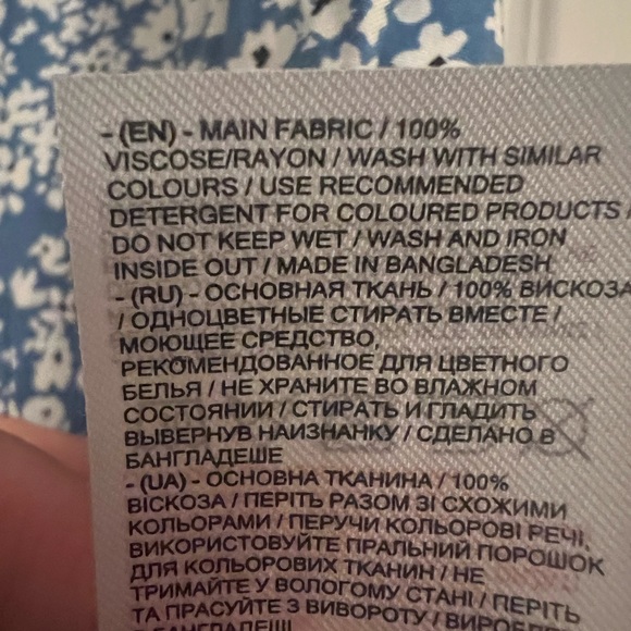 LC Waikiki Women’s V-Neck Button Down Flutter Sleeves Lightweight Top Sz40 Blue - Picture 6 of 11